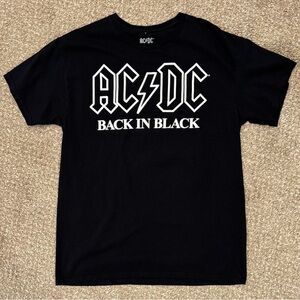 AC/DC Back in Black T-Shirt Medium